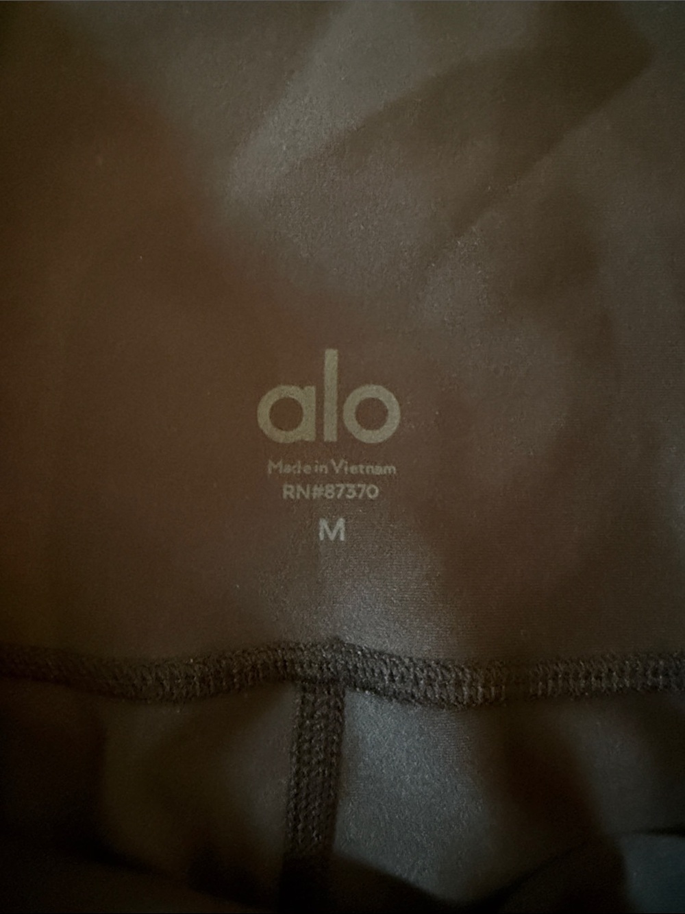 Alo Airlift High Waist Sleek Short - Picture 2 of 2